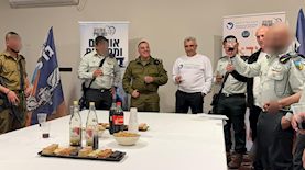 החיילים בטקס, צילום: האגודה למען החייל